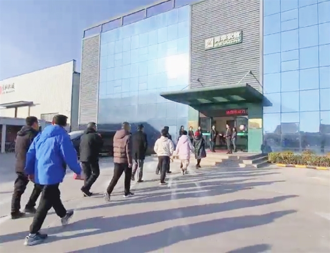 �ǹ��ɶԹ���-׷�󽡿�,����һ��ɳ�ݼ��ũ�����н���